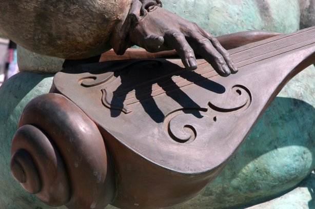 Wonderlane Hand and lute sculpture La Paz Baja California Sur Mexico.jpg